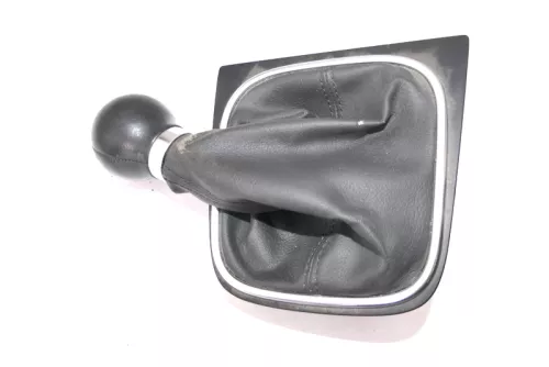 Golf 5 Schaltknauf Schaltsack Schaltung Schaltknüppel Leder 6-Gang 1K0711113CG