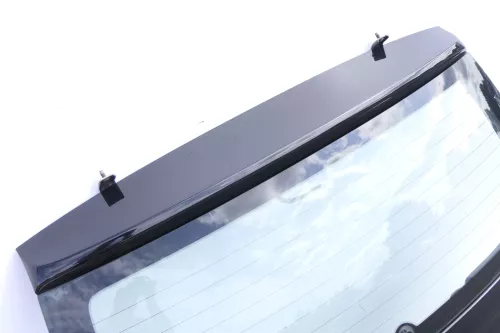 VW Fox 5Z Heckklappe Kofferraumklappe Klappe hinten + Scheibe schwarz L041 uni d (159474)