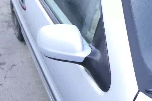 VW Polo 6N2 manueller Spiegel Außenspiegel rechts außen silber LB7Z + Glas (159610)
