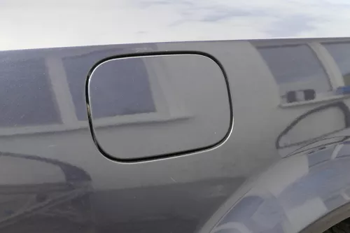 Audi A4 8E B6 Tankdeckel Tankklappe Tank Deckel Klappe blau LZ5L lila