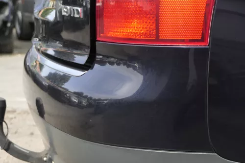 Audi A4 8E B6 Kombi Avant Stoßstange hinten mit Spoiler schwarz blau LZ5L (159627)
