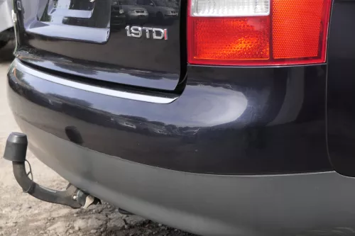 Audi A4 8E B6 Kombi Avant Stoßstange hinten mit Spoiler schwarz blau LZ5L (159627)