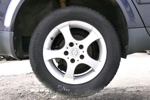 4x Audi A4 8E A6 4B Alufelgen 195/65R15 91T Winterreifen Reifen 5-7mm KBA 46652 (159634)