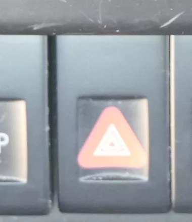 New Beetle 9C Warnblinker Relais Warnblinkerschalter Schalter 1C0953235B Knopf