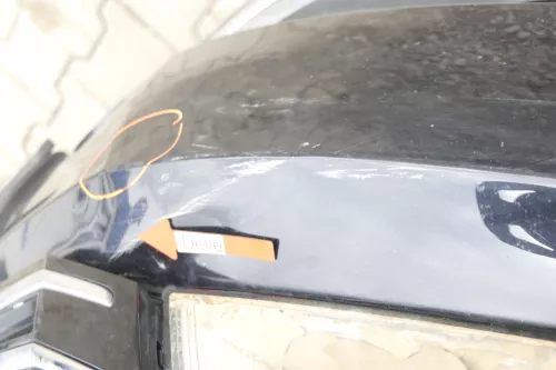 Passat 3C B7 Stoßstange vorne Stoßfänger PDC LC9X schwarz MÄNGEL DELLE Stauchung (159945)