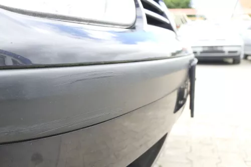 VW Golf 4 1J Stoßstange vorne Stoßfänger vorn schwaz LC9Z Frontstoßstange (159973)