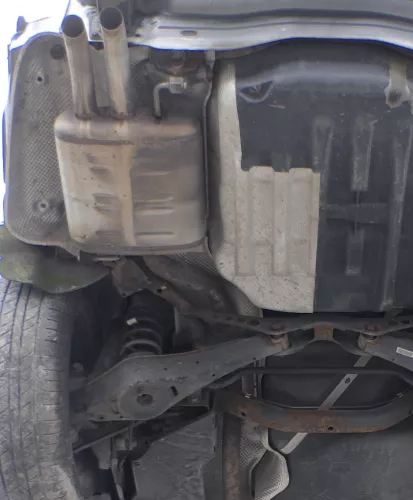 VW Passat 3C Auspuff Endschalldämpfer Endtopf 1,9 TDI BLS BXE hinten