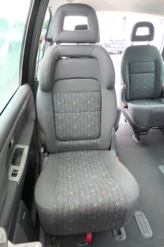 VW Sharan 7M Ford Galaxy 1x Sitz hinten rechts Rücksitz Sitz Kindersitz (160078)