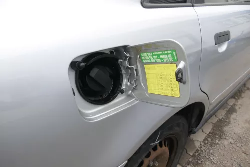 Audi A4 B5 Tankdeckel Tankklappe Tank Deckel Klappe 8D5809905B grau silber LY7M (160171)