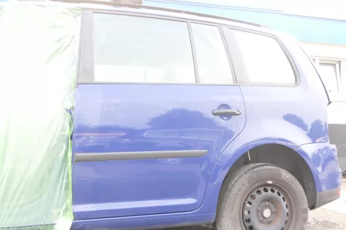 VW Touran 1T3 1T Tür hinten links Fahrerseite blau LL5M - ohne Anbauteile