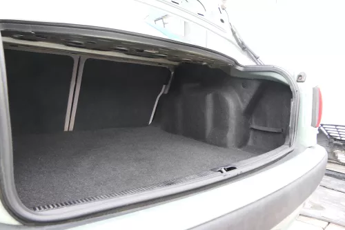 Audi 80 Limousine Stufenheck Verkleidung Teppich Kofferraum Kofferraumteppich (160395)