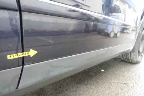 Audi A4 B6 8E nur Türblatt Tür vorne rechts Beifahrertür blau LZ5L Kombi+Limo v (160437)