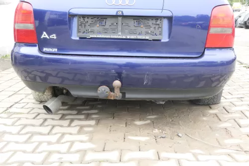 Audi A4 B5 Kombi Variant Stoßstange hinten Heckstoßstange blau LZ5K