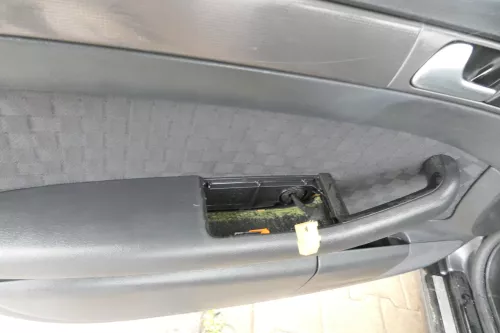 Audi A6 4B Türverkleidung Verkleidung Tür vorne hinten links rechts soul schwar (160826)