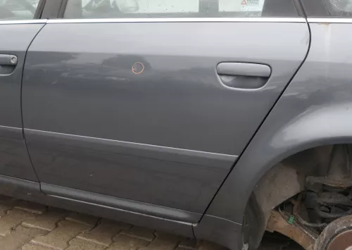 Audi A6 4B C5 Tür Türblatt hinten links grau LX7Z nur Türblatt