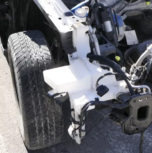 VW Passat 3C Wischwasserbehälter Behälter Wischwasser 3C0955453P 1xPumpe (160927)