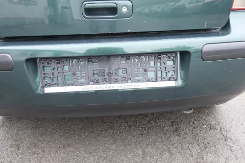 VW Golf 4 Limousine Stoßstange hinten Heckstoßstange Stoßfänger grün LC6M bright (161061)