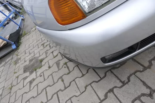 VW Polo Kombi 6K Kühlergrill Grillleiste vorne Leiste Grill VW silber LS7N Zeic (161144)