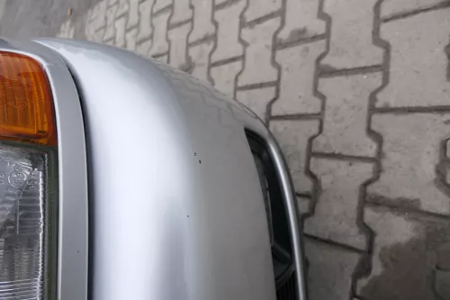 VW Polo Kombi 6K Kühlergrill Grillleiste vorne Leiste Grill VW silber LS7N Zeic (161144)