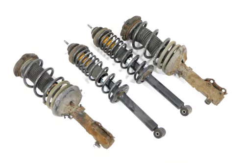 4x Polo 6N2 Federbein Feder Federn Stoßdämpfer vorne links + rechts + hinten