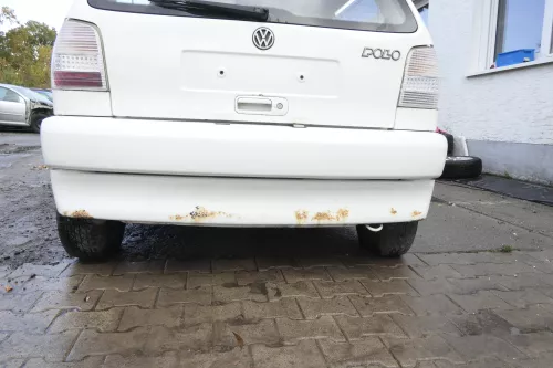 Polo 6N Stoßstange hinten NUR Oberteil der 2-geteilte Heckstoßstange weiß LB9A