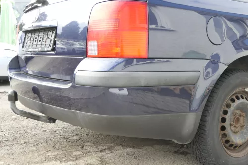 VW Passat 3B 3B5 Kombi Stoßstange hinten Heckstoßstange Stoßfänger blau LN5Y (161535)