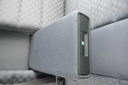 Audi A6 4B Avant Kombi Rückbank Rücksitzbank Sitz Rücksitz 3 Punkt ohneKopfstütz (161564)