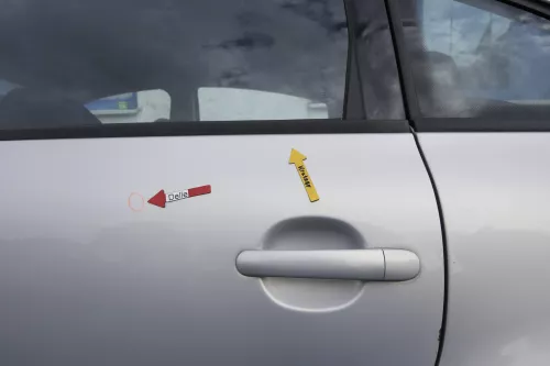 VW Passat 3B 3BG Limousine Tür hinten links silber grau LB7Z satinsilber (161689)