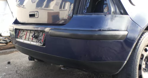 VW Golf 4 Limousine Stoßstange hinten Heckstoßstange Stoßfänger blau LA5G (161710)