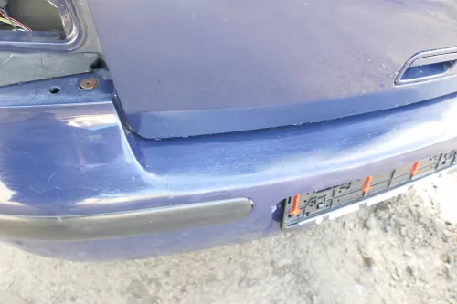 VW Golf 4 Limousine Stoßstange hinten Heckstoßstange Stoßfänger blau LA5G (161710)