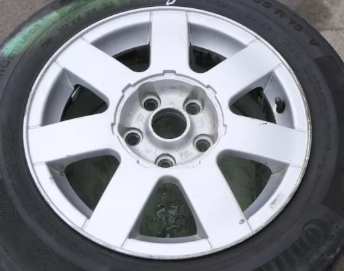 1x Felge Alufelge original VW Passat 3BG 7jx15H2 ET45 3B0601025C 3B0 601 025 C 2