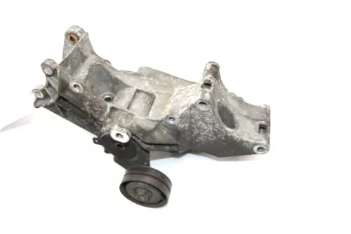 VW Golf 4 Bora Konsole Aggregateträger Halter Lichtmaschine 032145167H 1,4 16V (162032)