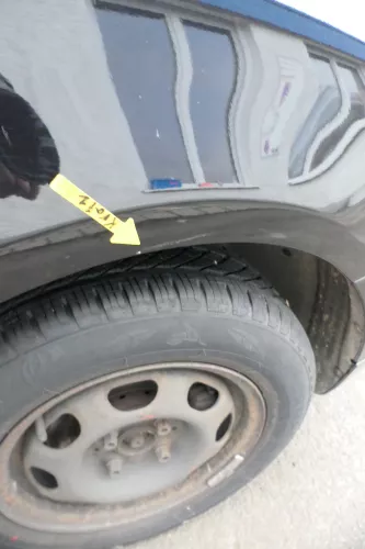 VW Lupo Kotflügel vorne rechts schwarz L041 uni 162081 (162081)