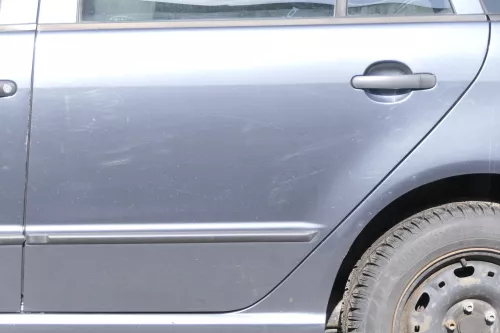 Skoda Fabia 6Y Combi Variant Kombi Tür hinten links grau LF7V ohne Anbauteile (162156)