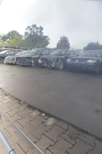 Audi A2 8Z Tür mit Türblatt hinten links blau LZ5Q kobaltblau - ohne Anbauteile (162187)