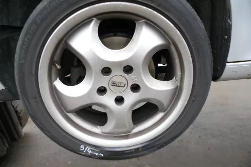 VW Passat 3C Golf Reifen Sommerreifen 225/45 R17 91V Alufelgen Felgen 4-6mm (162247)