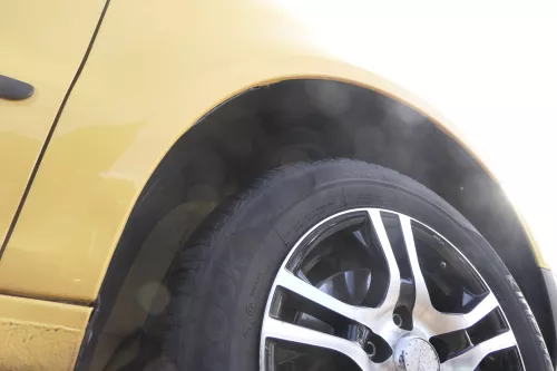 VW Fox 5Z Kotflügel vorne rechts gelb LY1C (162306)