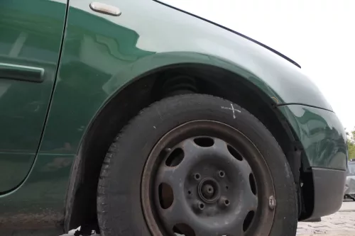 VW Lupo Kotflügel vorne rechts grün LA6N (162384)