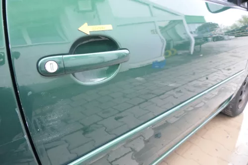 VW Lupo Seat Arosa Tür vorne rechts Beifahrertür grün LA6N (für elektr.Fenst (162385)