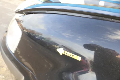 VW Passat 3B Kotflügel vorne links schwarz LC9Z blackmagic (162646)