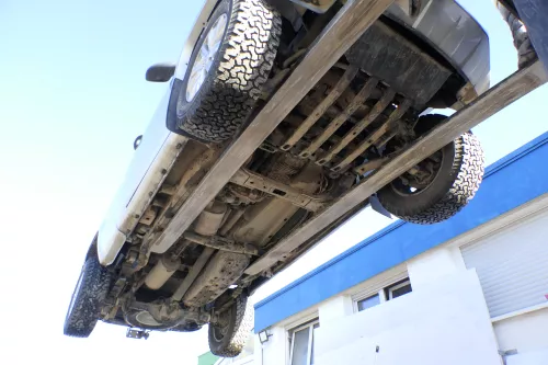 VW Amarok 2K Querlenker vorne links oben 2H0407021B - 17.000 km