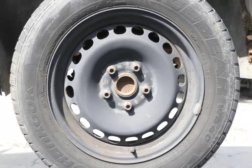 4x Audi A4 B5 A6 4B Passat 3BG Felgen Felge für 195/65 R15 91T -  3B0601027D (162998)