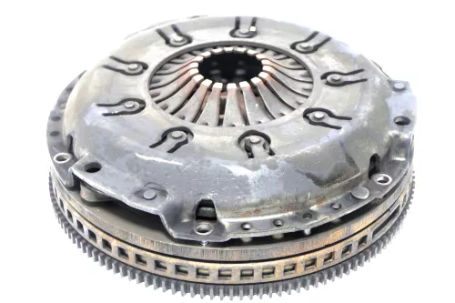 Audi A6 4B A4 Schwungrad Kupplung Zweimassenschwungrad 078105266M