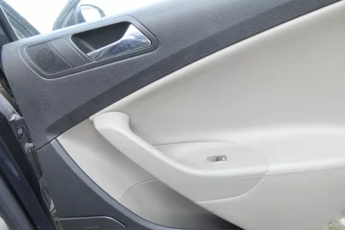 VW Passat 3C Variant 4x Türverkleidung Verkleidung Tür Leder latte macchiato sch (163023)