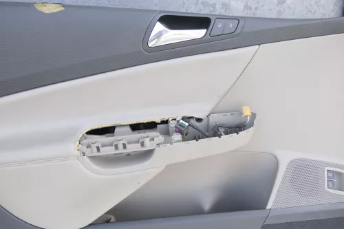 VW Passat 3C Variant 4x Türverkleidung Verkleidung Tür Leder latte macchiato sch (163023)