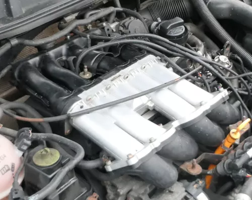 VW Golf 4 Bora Ansaugbrücke 06A133210B 1,8 92kw 125PS AGN 20V 4-Motion