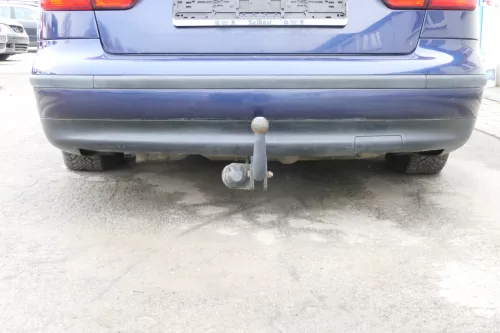 Seat Toledo 1M Stoßstange Heckstoßstange hinten blau LB5N