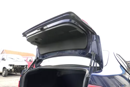 Seat 1M Toledo Heckklappenverkleidung Verkleidung Heckklappe schwarz  d (163170)