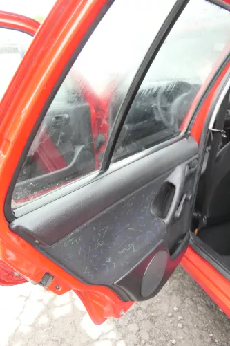 VW Golf 3 Kombi Türverkleidung Verkleidung Tür vorne hinten links rechts (163206)