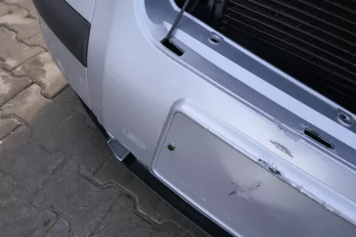 VW Passat 3BG Stoßstange vorne Frontstoßstange Stoßfänger silber LA7W reflexsilb (163297)